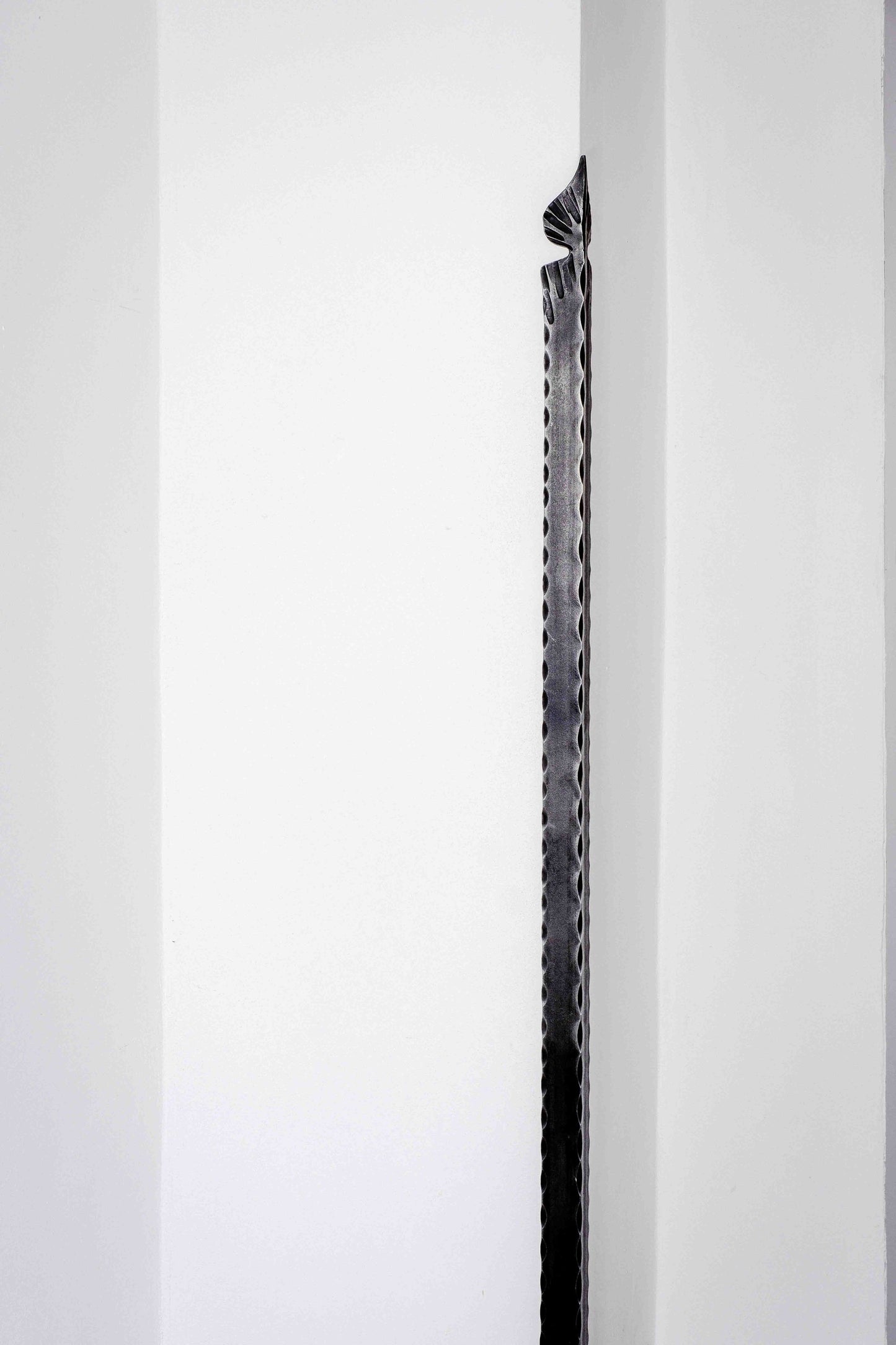 Geschmiedeter Wandschutz-Eckwinkel "Blatt“