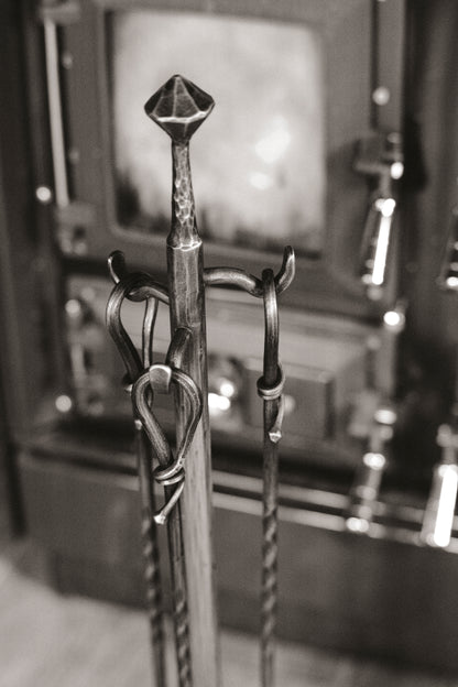 Geschmiedetes Kaminwerkzeug