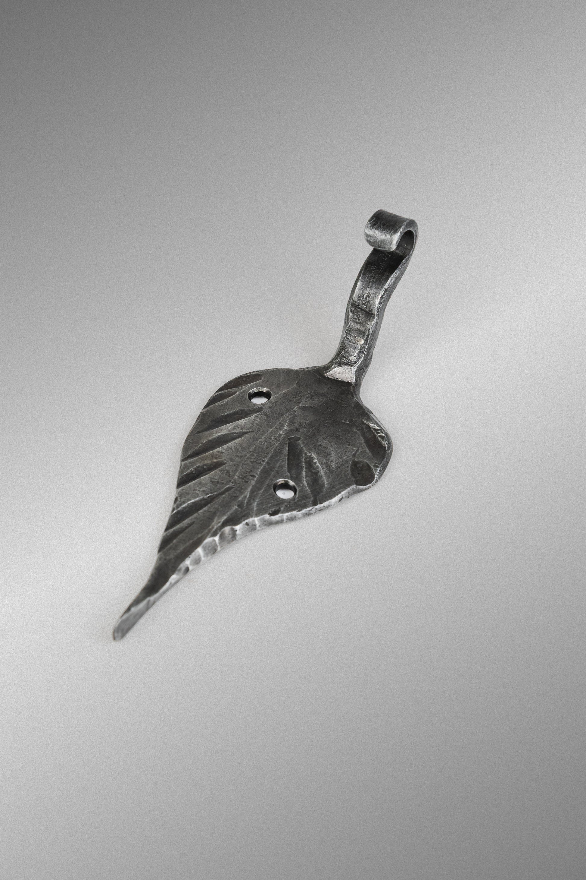 Geschmiedeter Bieröffner „Blatt“