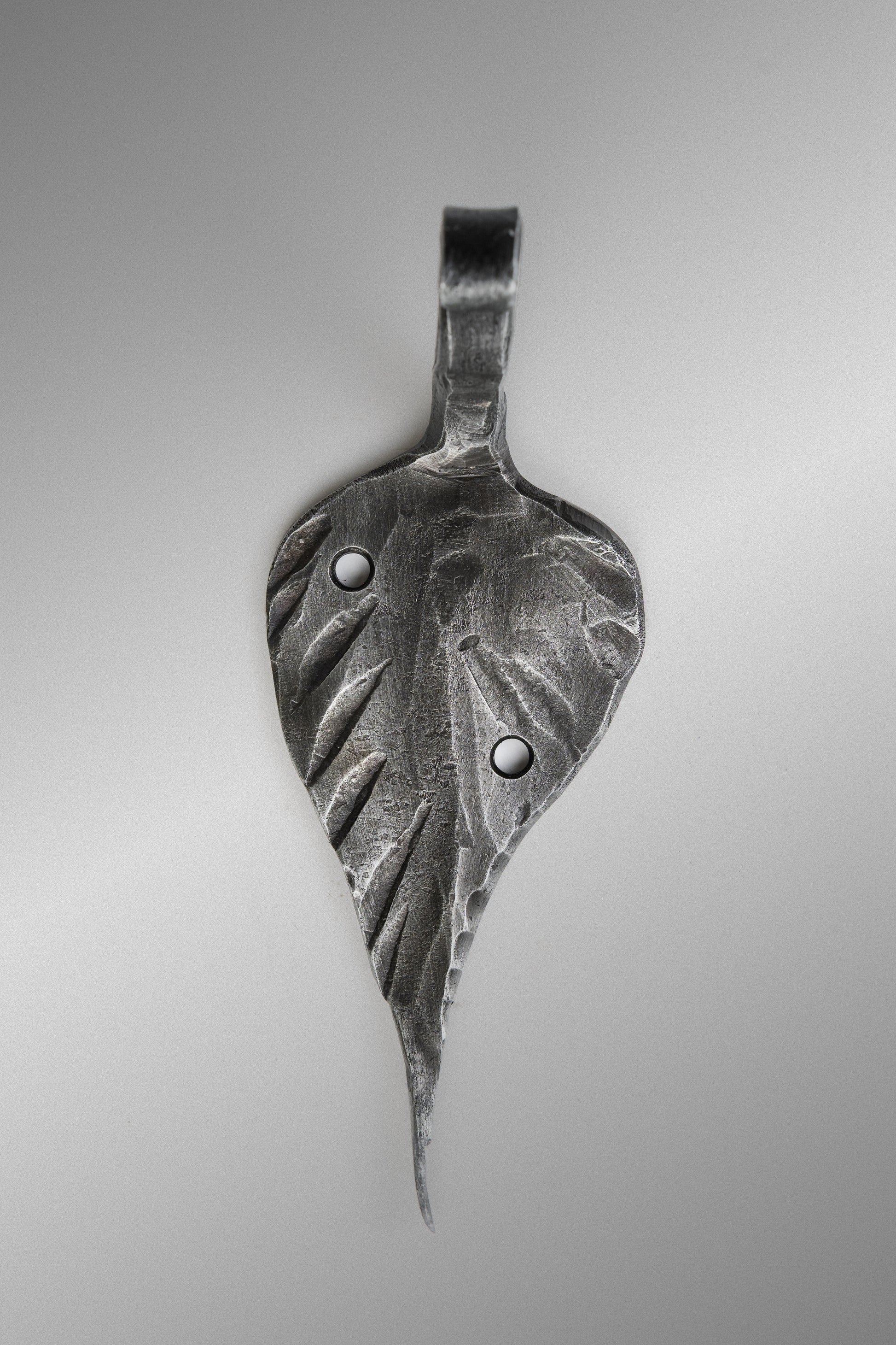 Geschmiedeter Bieröffner „Blatt“